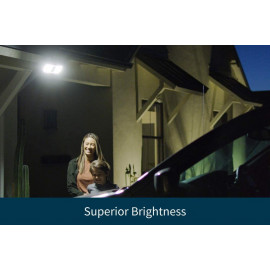 Caméra Floodlight Arlo Pro 3 : Sécurité Ultime en 2K HDR