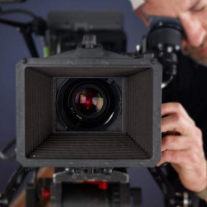 Oumij Smartphone Teleprompter, le téléprompteur portable pour