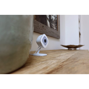 Arlo Q, the small indoor camera