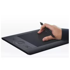 Wacom Intuos Pro M, la tablette à stylet redéfinie