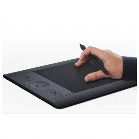 Wacom Intuos Pro M, the redefined pen tablet