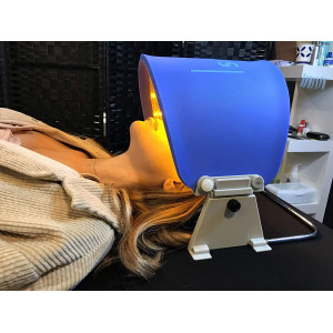 Hydraskincare, the phototherapy tray