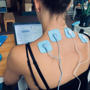 Bluetens BLT02, le kinésithérapeute portable connecté