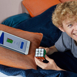 Cube Rubik’s Connected : Puzzles Intelligents à l’Échelle Mondiale