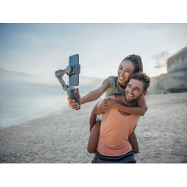 DJI Osmo Mobile 3 : Gimbal smartphone portable pour créateurs