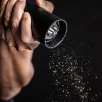 Pepper Cannon : Moulin à Poivre Professionnel Ultra-Rapide et Durable - Révolutionnez Votre Cuisine !