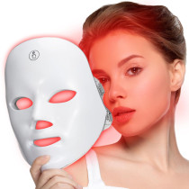 SUERBEATY Red Light Therapy Mask: Cordless & Customizable