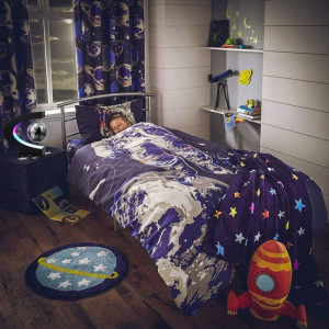 Magnetic Levitating Globe with LED Light - Cool Tech Gift for All!