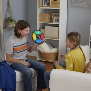 Jeu Mémoire Électronique Simon Hasbro pour Enfants 8+