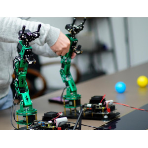 Bras Robotique Yahboom 6DOF avec Raspberry Pi 5 et Gripper