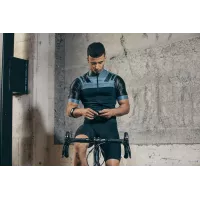 Cardiofréquencemètre de Bras TICKR FIT: Précision, Confort & Compatibilité Bluetooth/ANT+