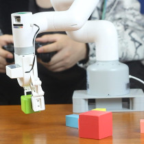 Open Source myCobot 280 6-Axis Robot Arm with M5Stack – 2023 Desktop Robot