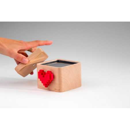 Lovebox, the connected love box