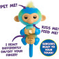 Meet Leo, the Fingerlings monkey : 70 sounds, glowing heart, touch sensors – your cute, interactive buddy!