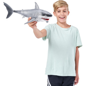 Robo Alive Great White Shark Toy by Zuru – Battery-Powered & Light Up