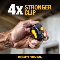 Enceinte Bluetooth DEWALT portable résistante à l'eau jaune